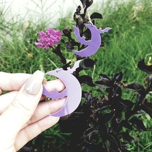 Acrylic Purple Moon Bat Earrings 🦇🌙